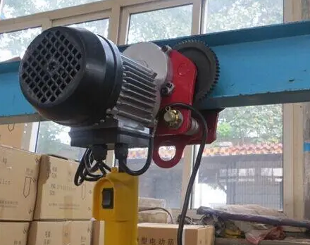 一個無線遙控器能同時控制多少臺鋼絲繩電動葫蘆